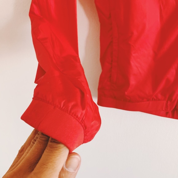 Brand New!!! Never worn!! Nike Dri Fut Running Jacket - Picture 4 of 8